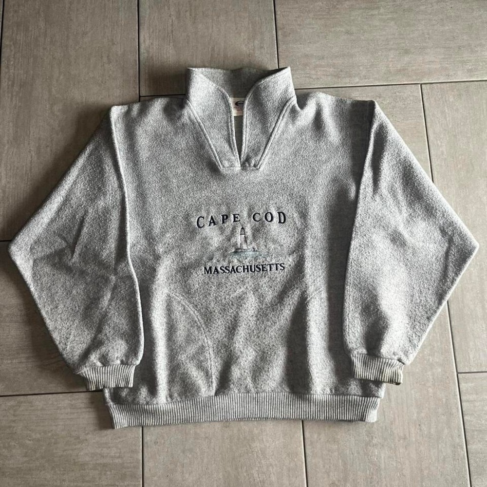 Olympus Cape Cod Massachusetts Lighthouse Fleece Pullover Grey Large